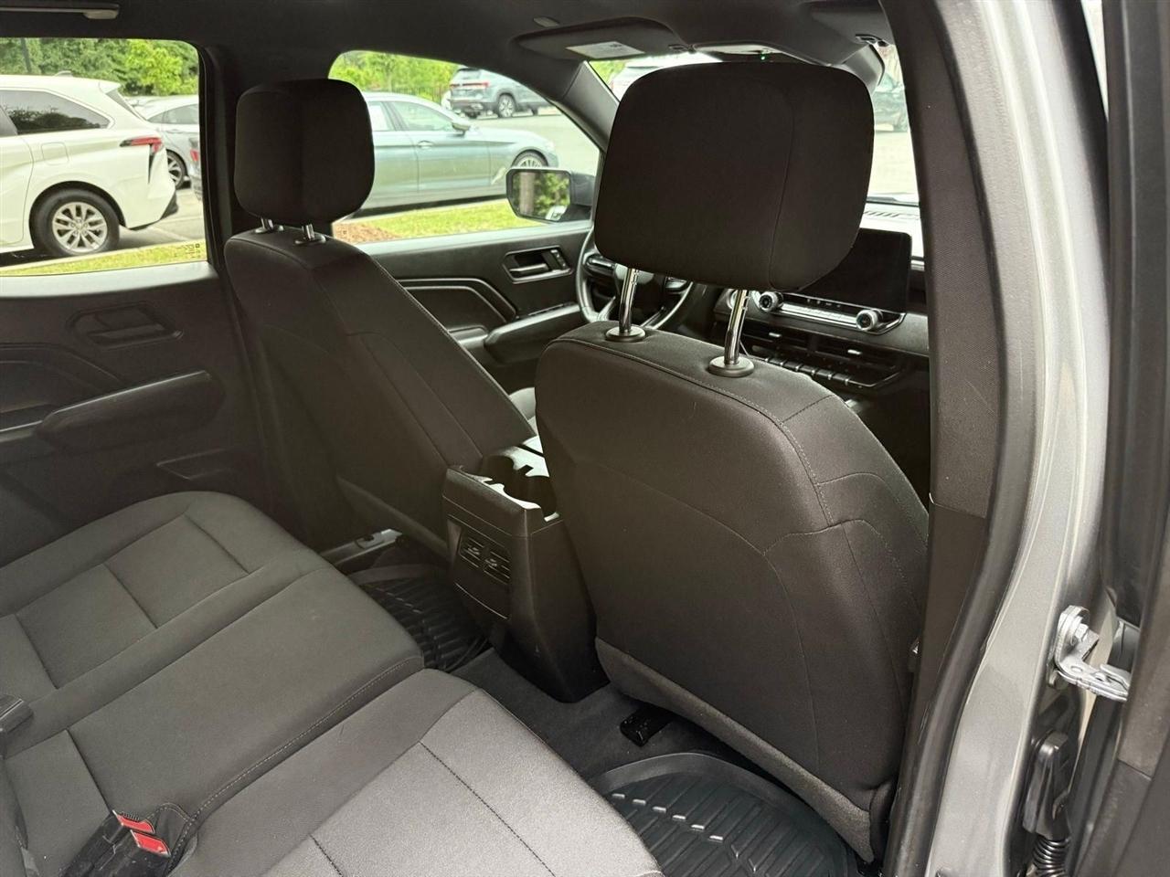 Chevrolet Colorado  2023