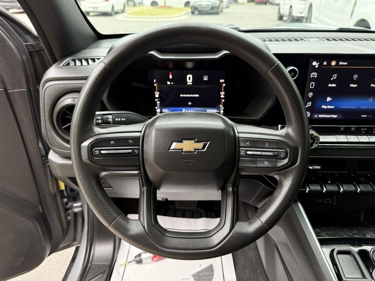 Chevrolet Colorado  2023