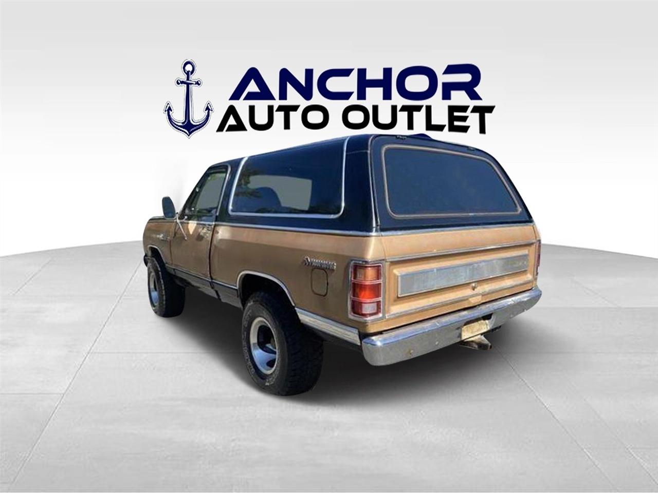 Dodge Ram Charger  1985