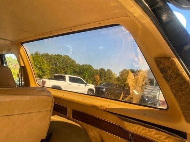 Dodge Ram Charger  1985