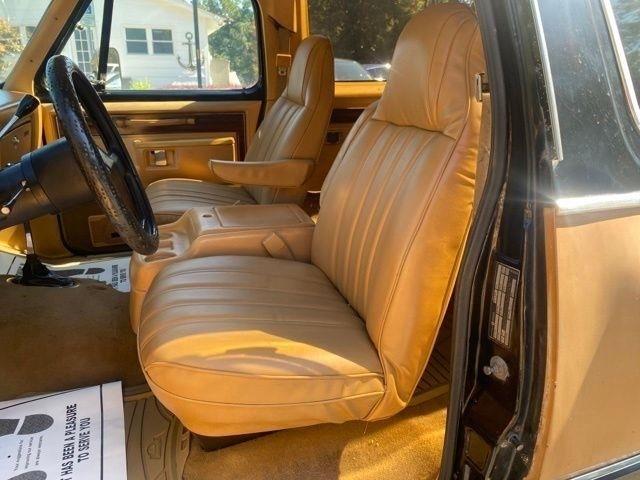 Dodge Ram Charger  1985