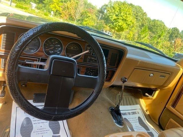 Dodge Ram Charger  1985