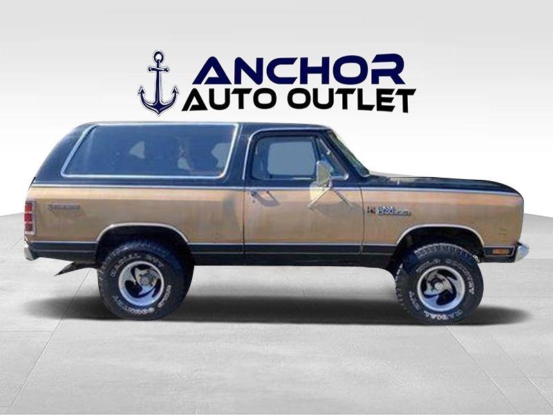 Dodge Ram Charger  1985