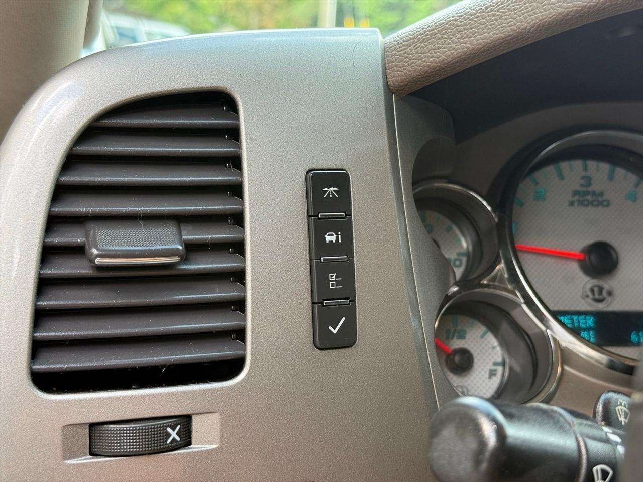 Chevrolet Silverado 1500  2012