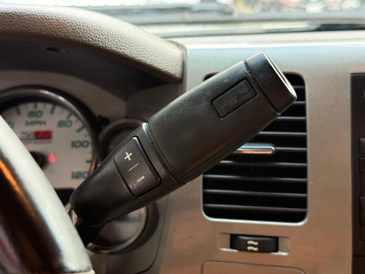 Chevrolet Silverado 1500  2012