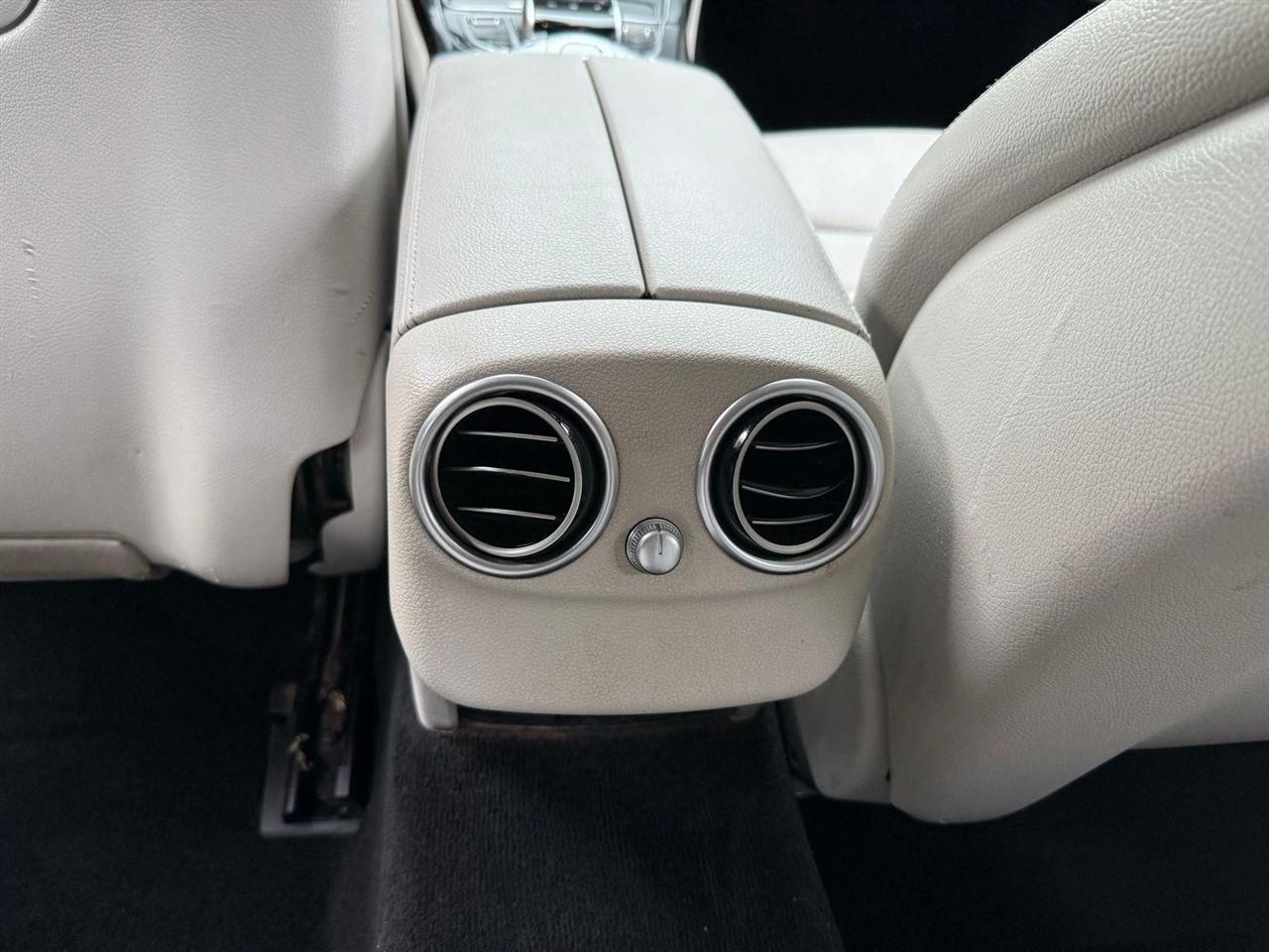 Mercedes-Benz C-Class  2017