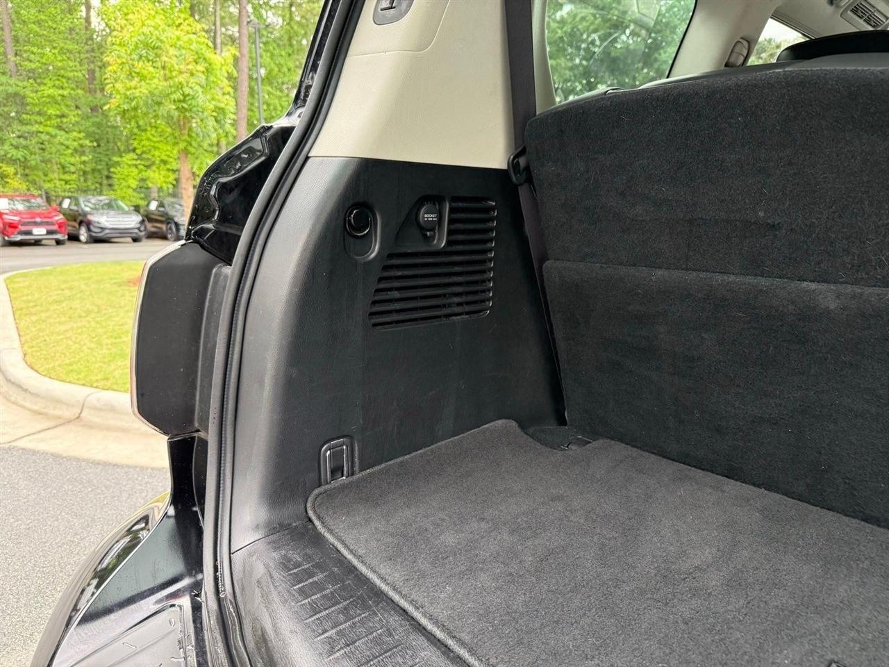 Nissan Armada  2018