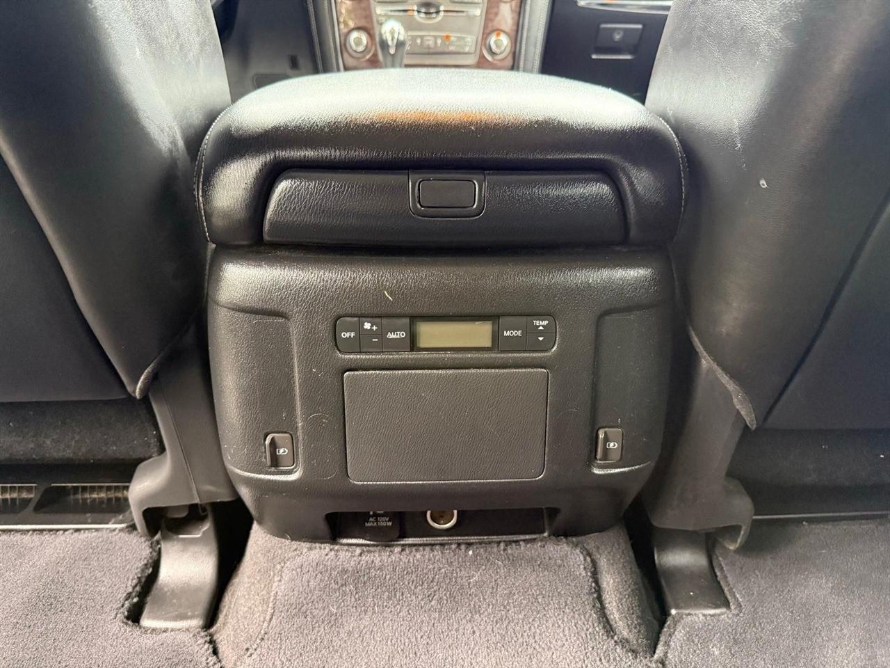 Nissan Armada  2018