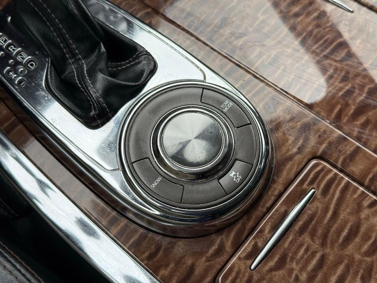 Nissan Armada  2018