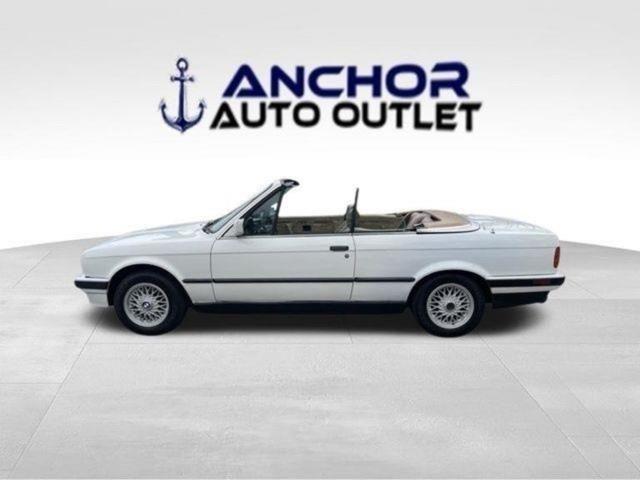 BMW 3-Series  1992