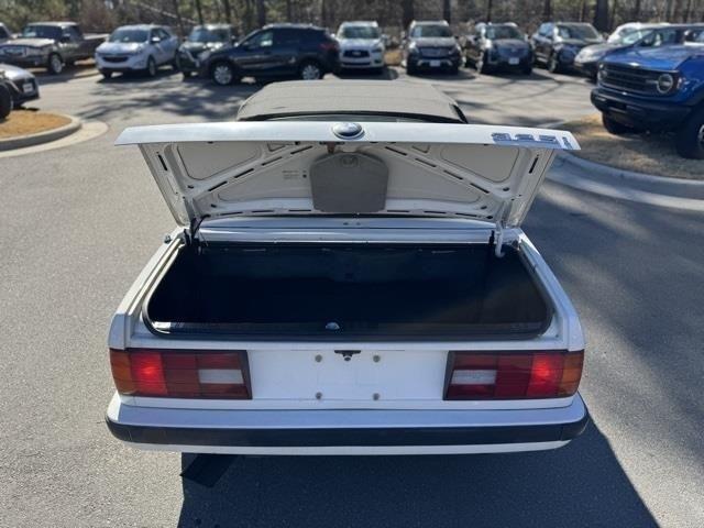 BMW 3-Series  1992