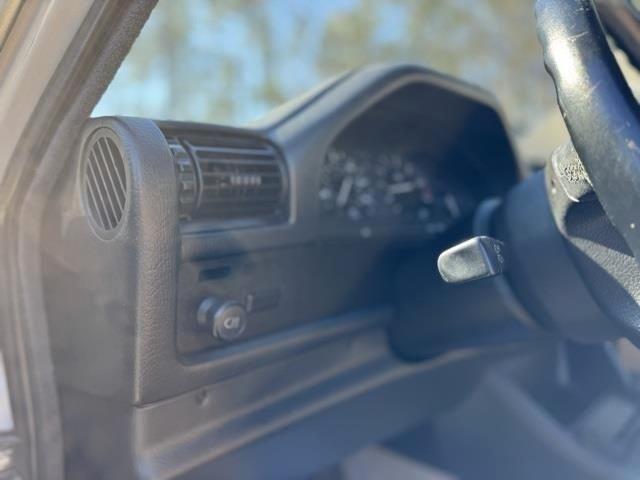 BMW 3-Series  1992