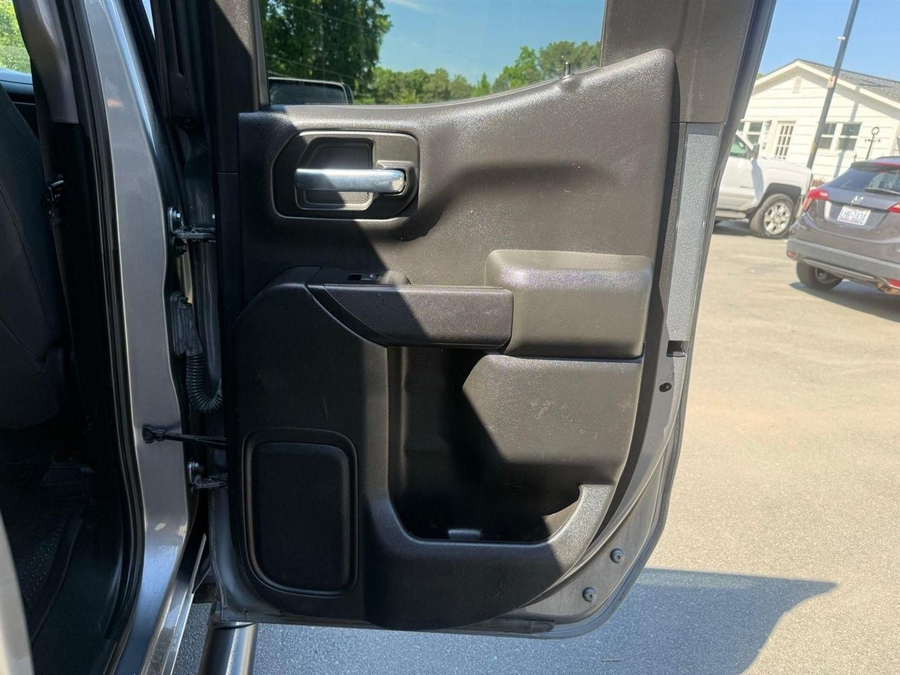 Chevrolet Silverado 1500  2020