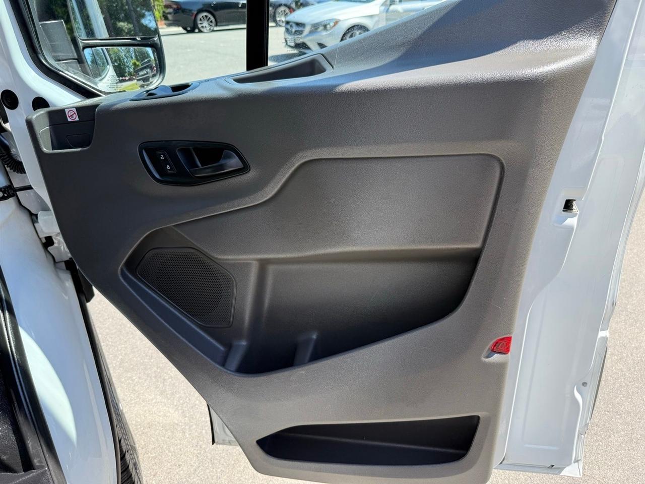 Ford Transit  2020