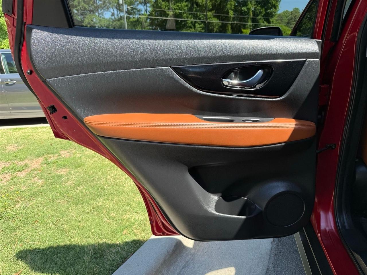 Nissan Rogue  2017