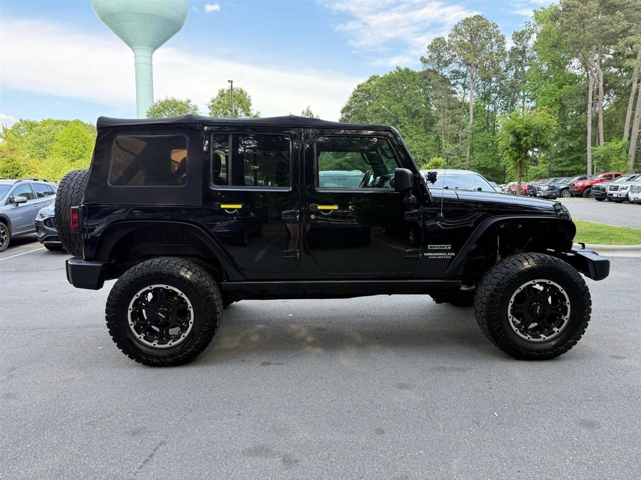 Jeep Wrangler  2013