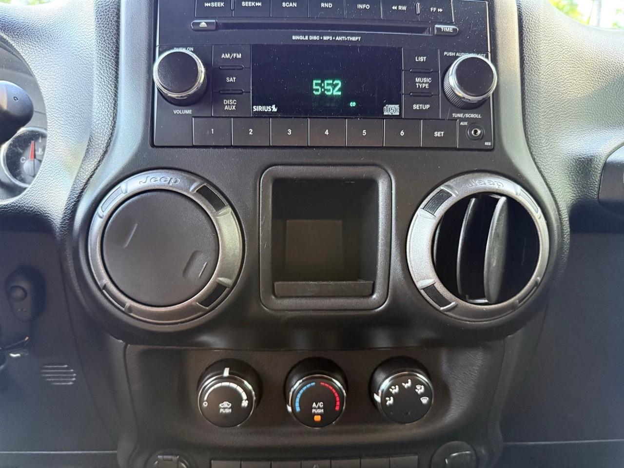 Jeep Wrangler  2013