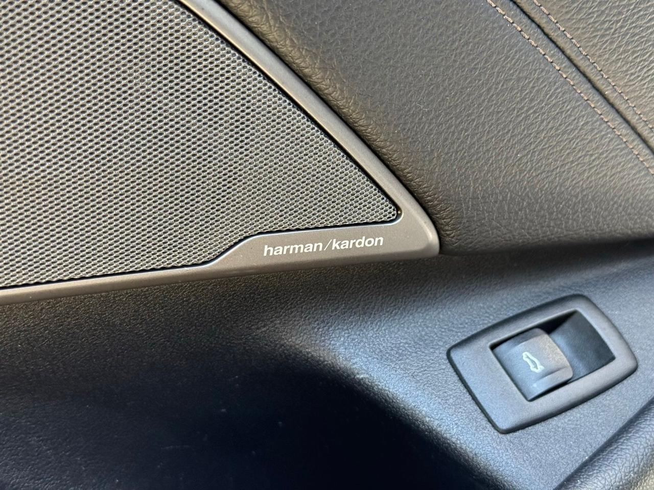 BMW 5-Series  2018