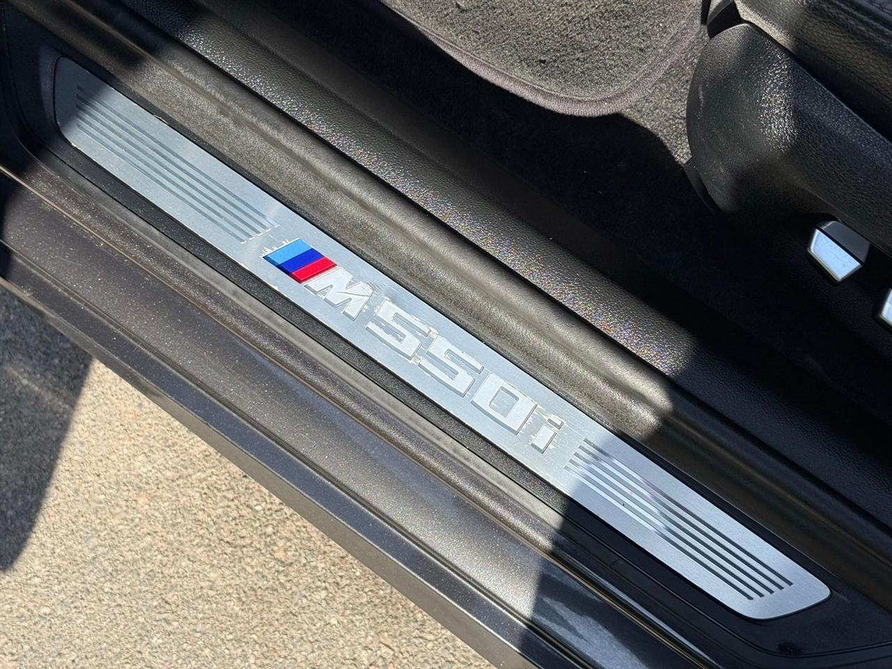 BMW 5-Series  2018