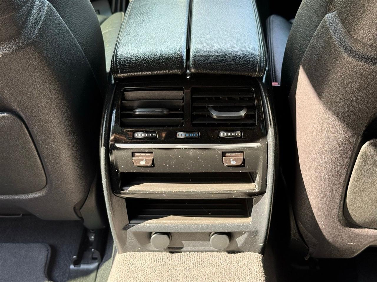 BMW 5-Series  2018