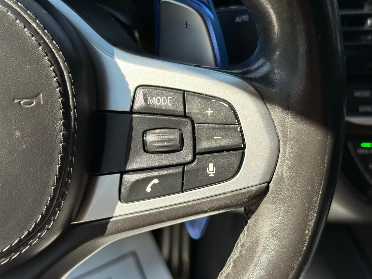 BMW 5-Series  2018