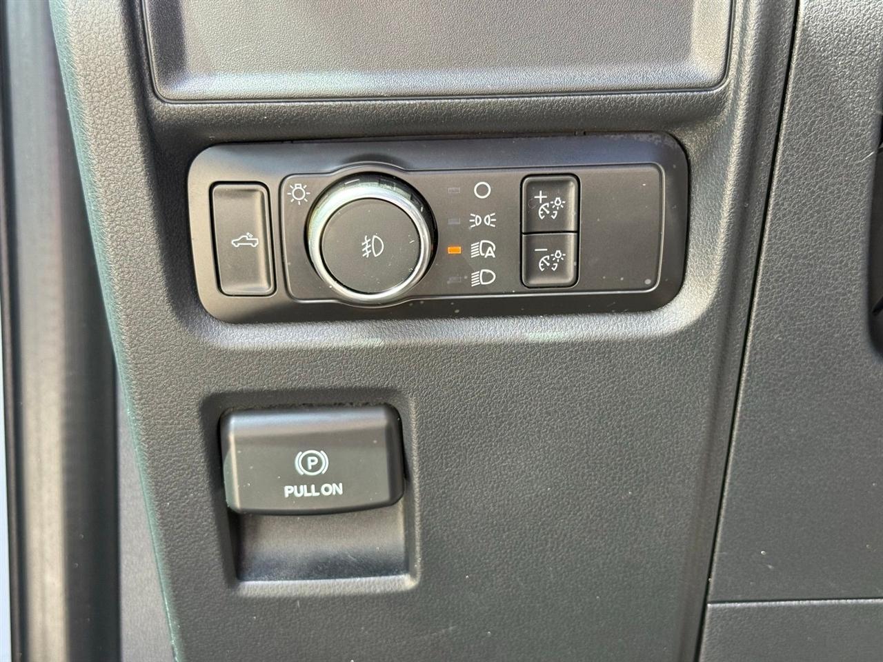 Ford F-150  2021