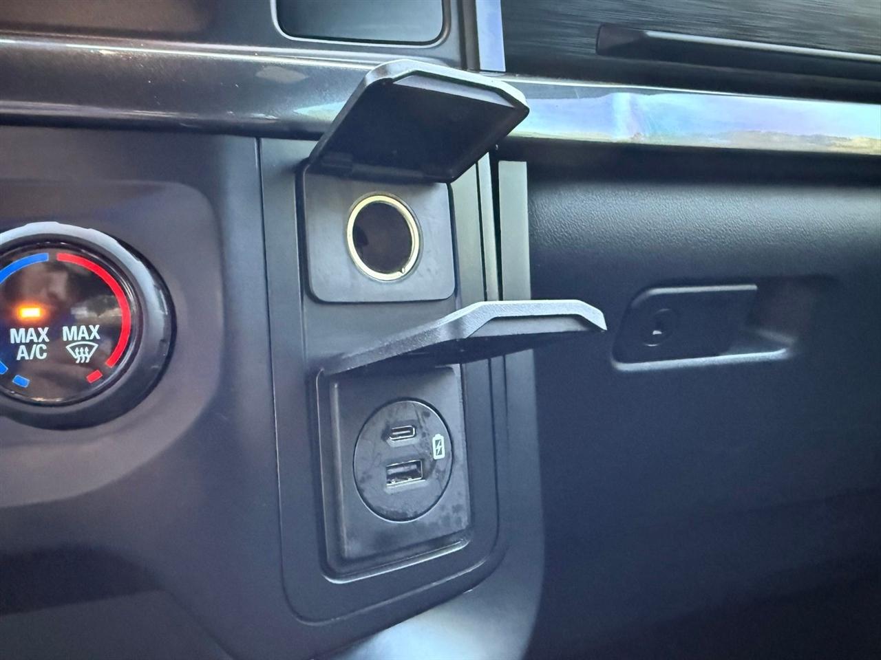 Ford F-150  2021