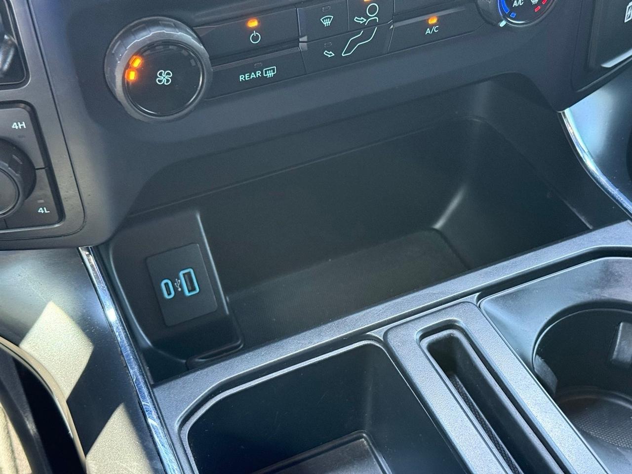 Ford F-150  2021