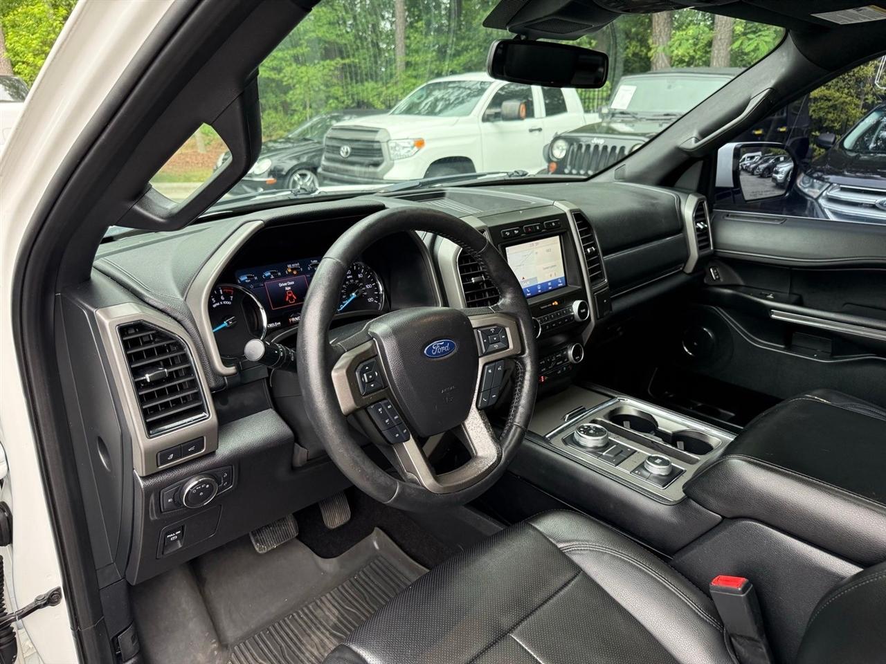 Ford Expedition  2020