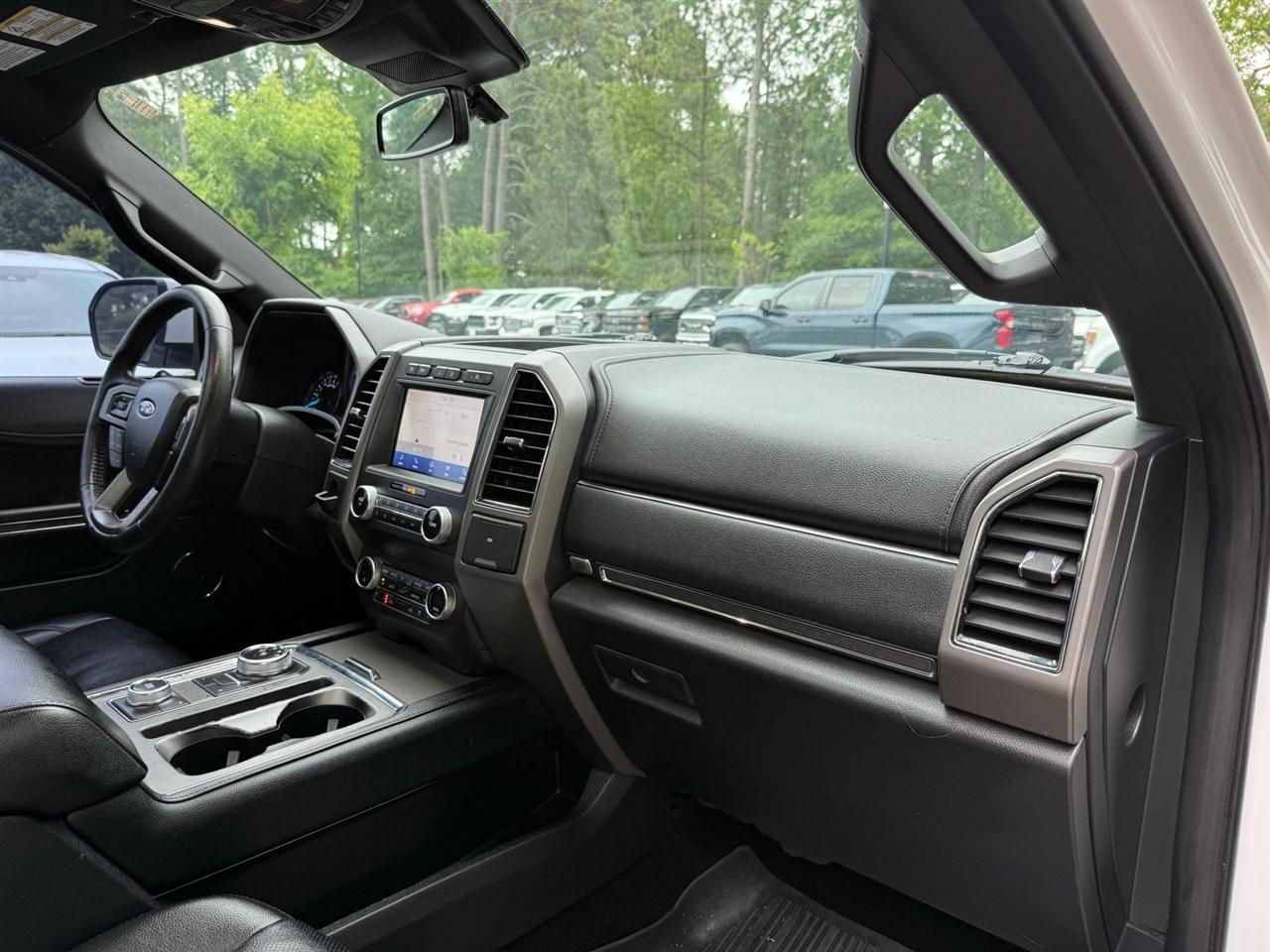 Ford Expedition  2020