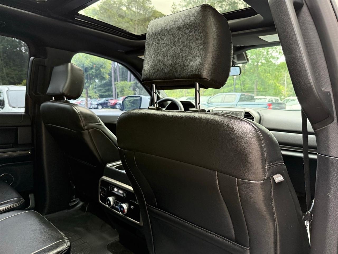 Ford Expedition  2020