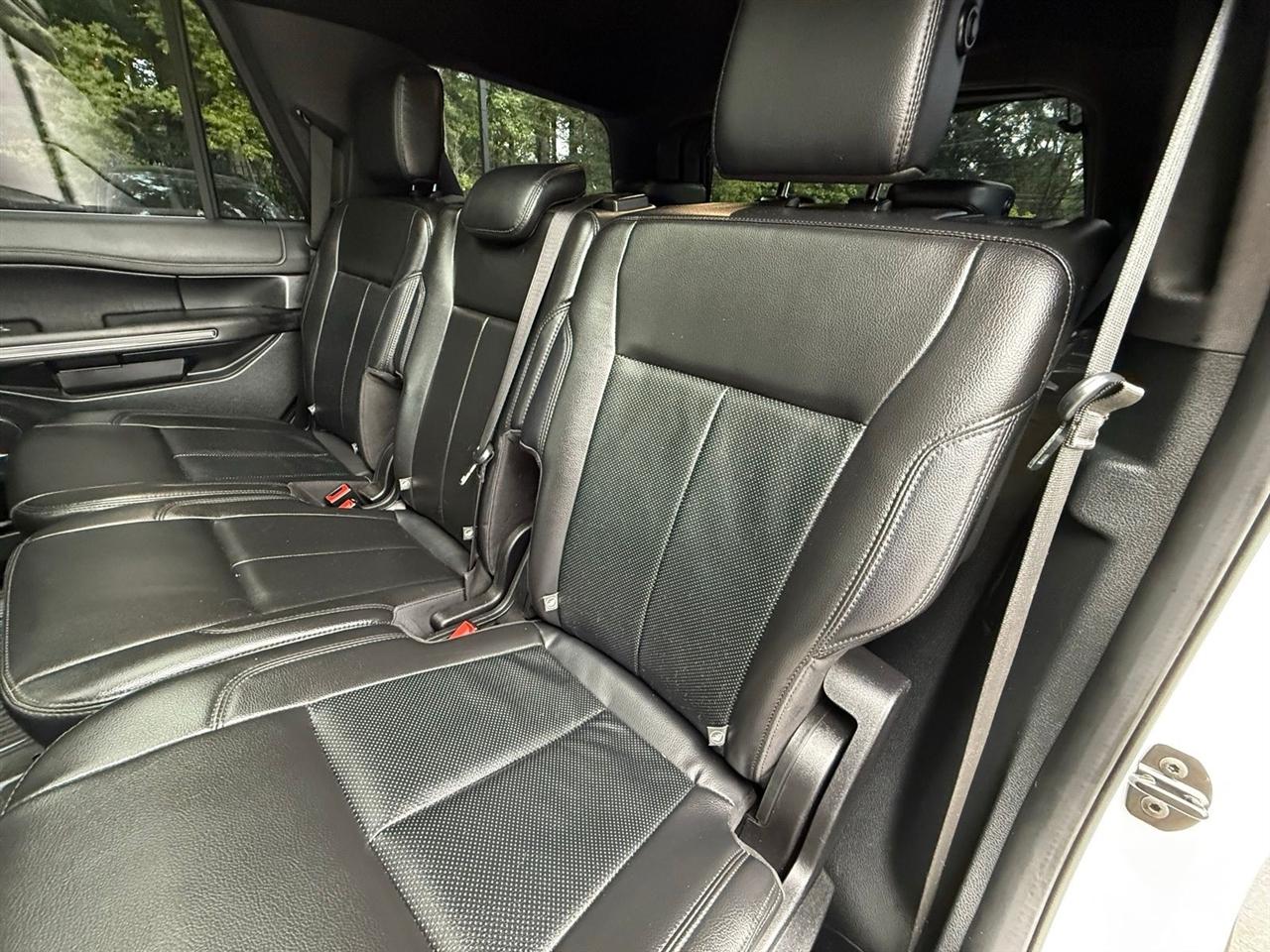 Ford Expedition  2020