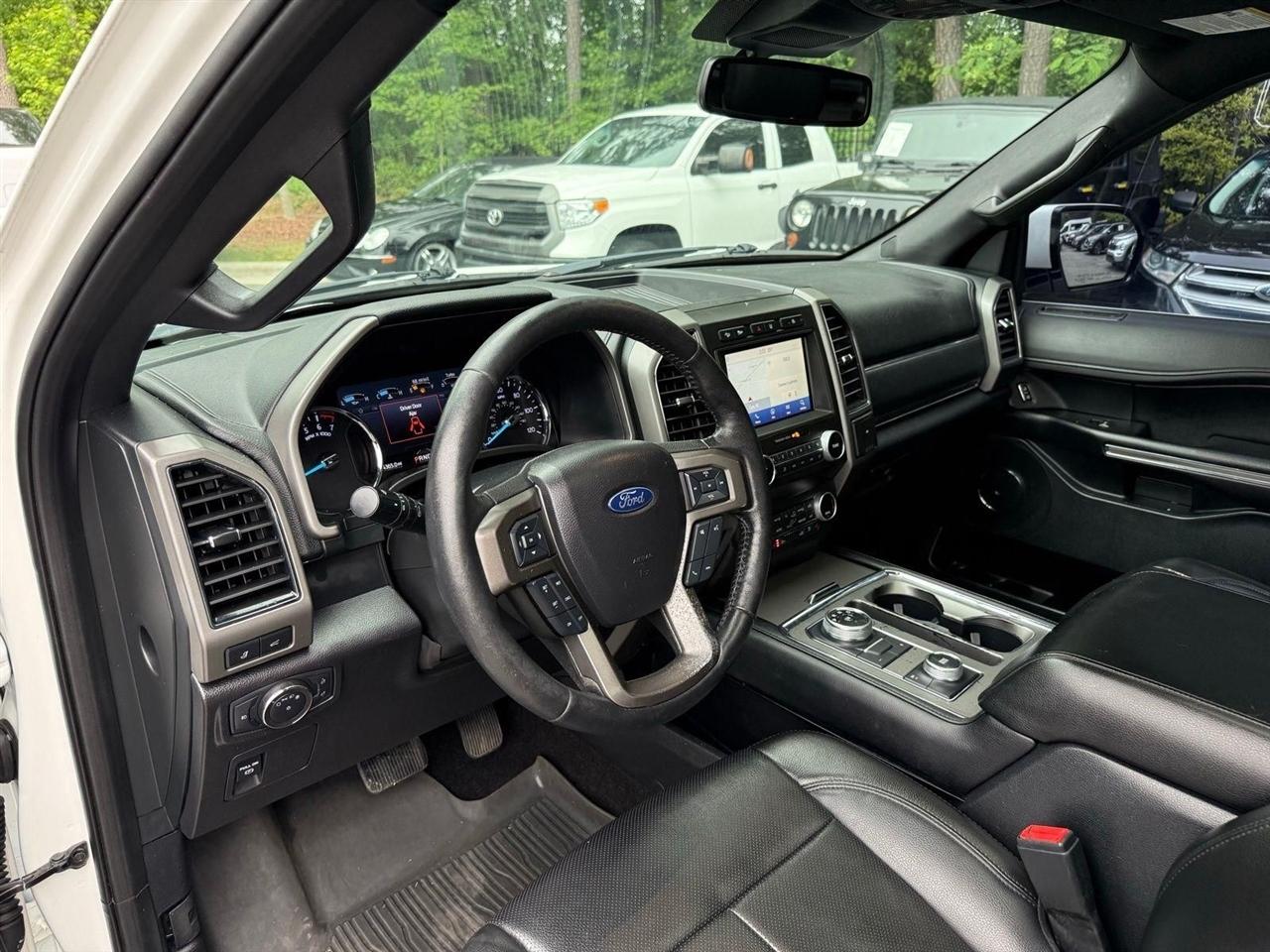 Ford Expedition  2020
