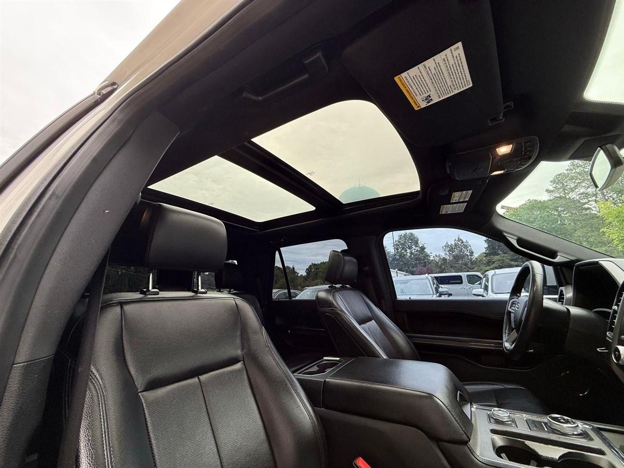 Ford Expedition  2020