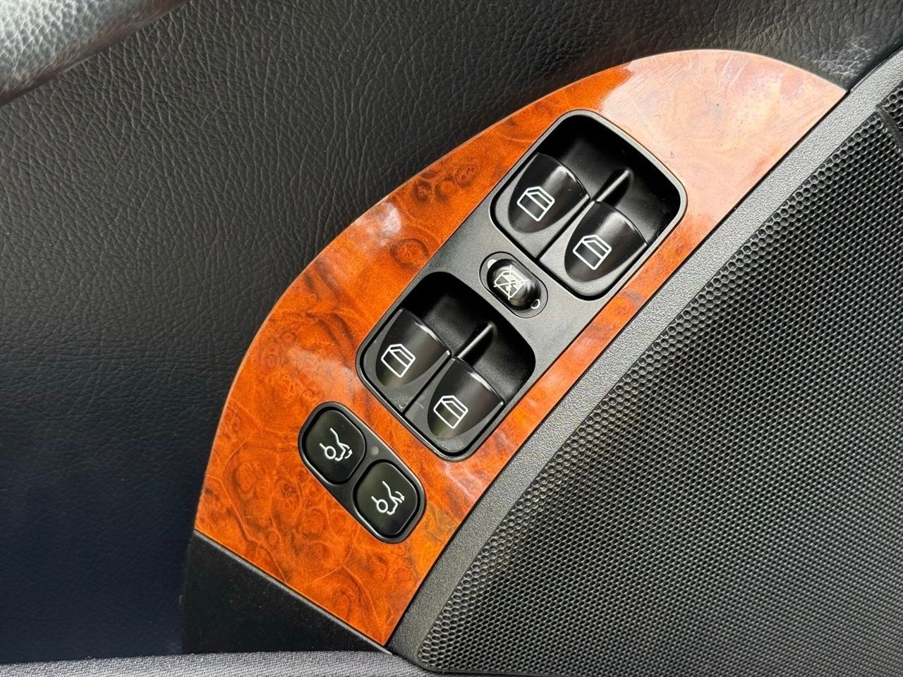 Mercedes-Benz CLK-Class  2009