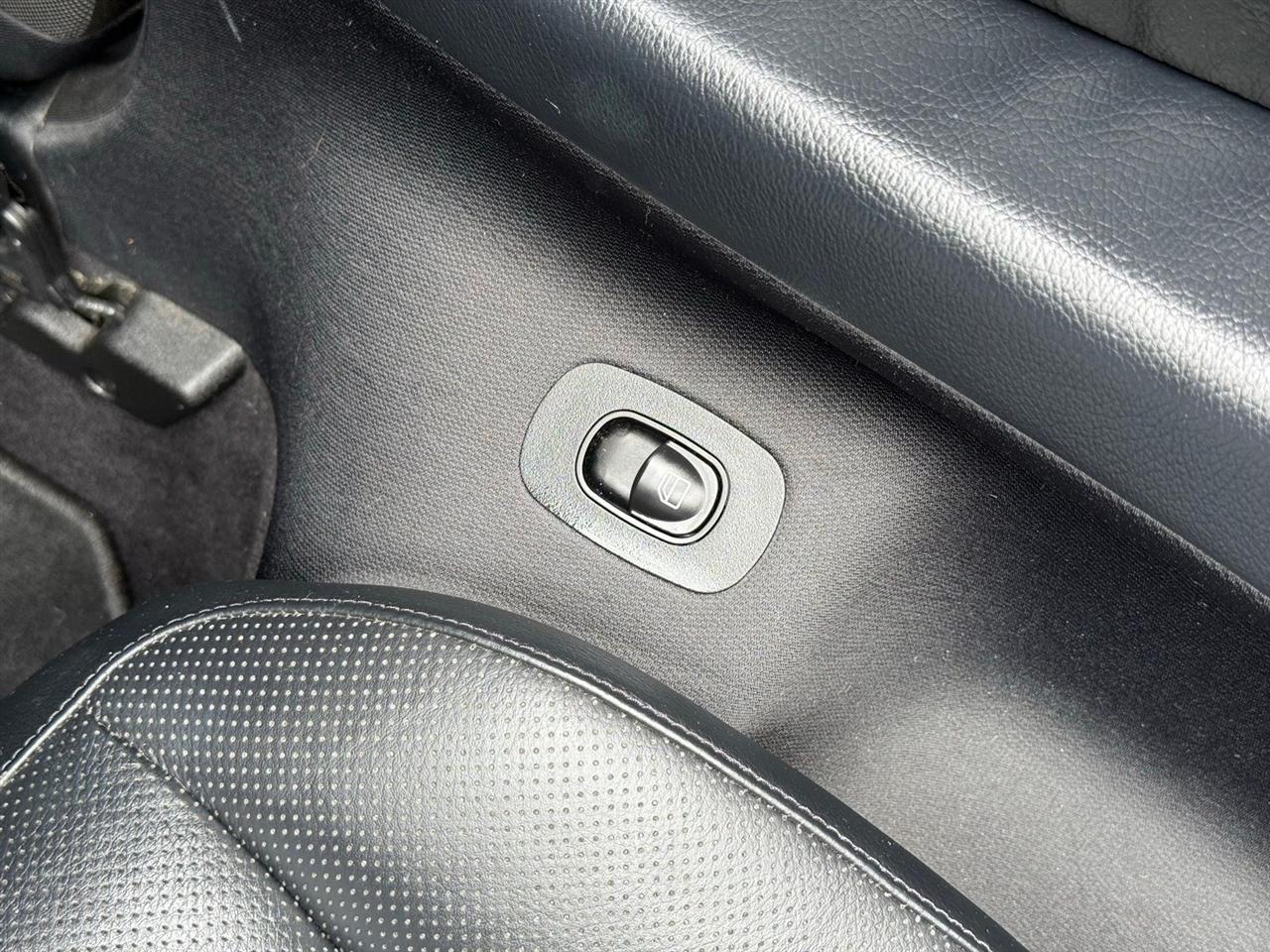 Mercedes-Benz CLK-Class  2009