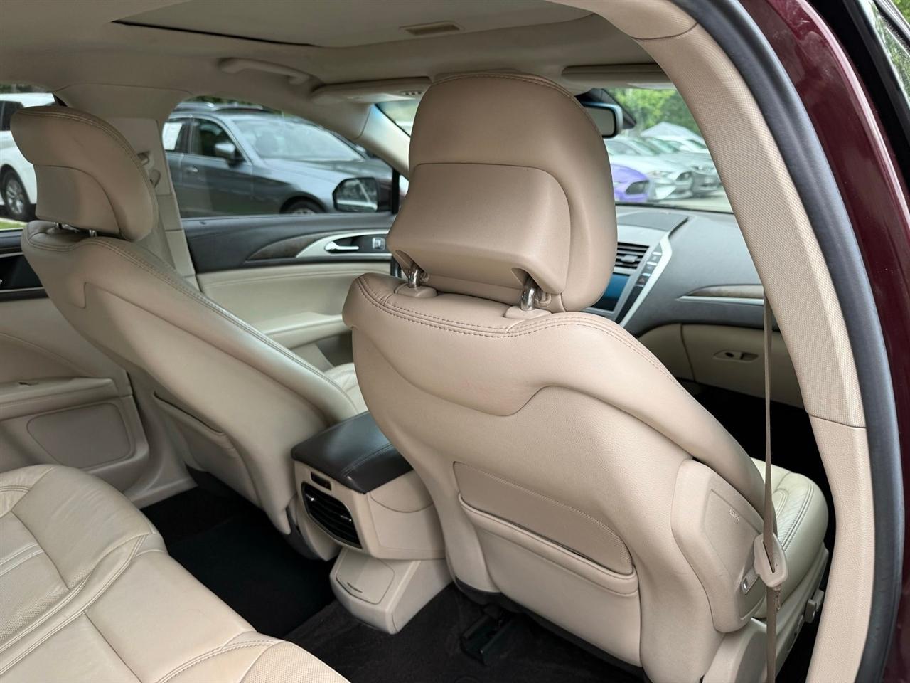 Lincoln MKZ  2017