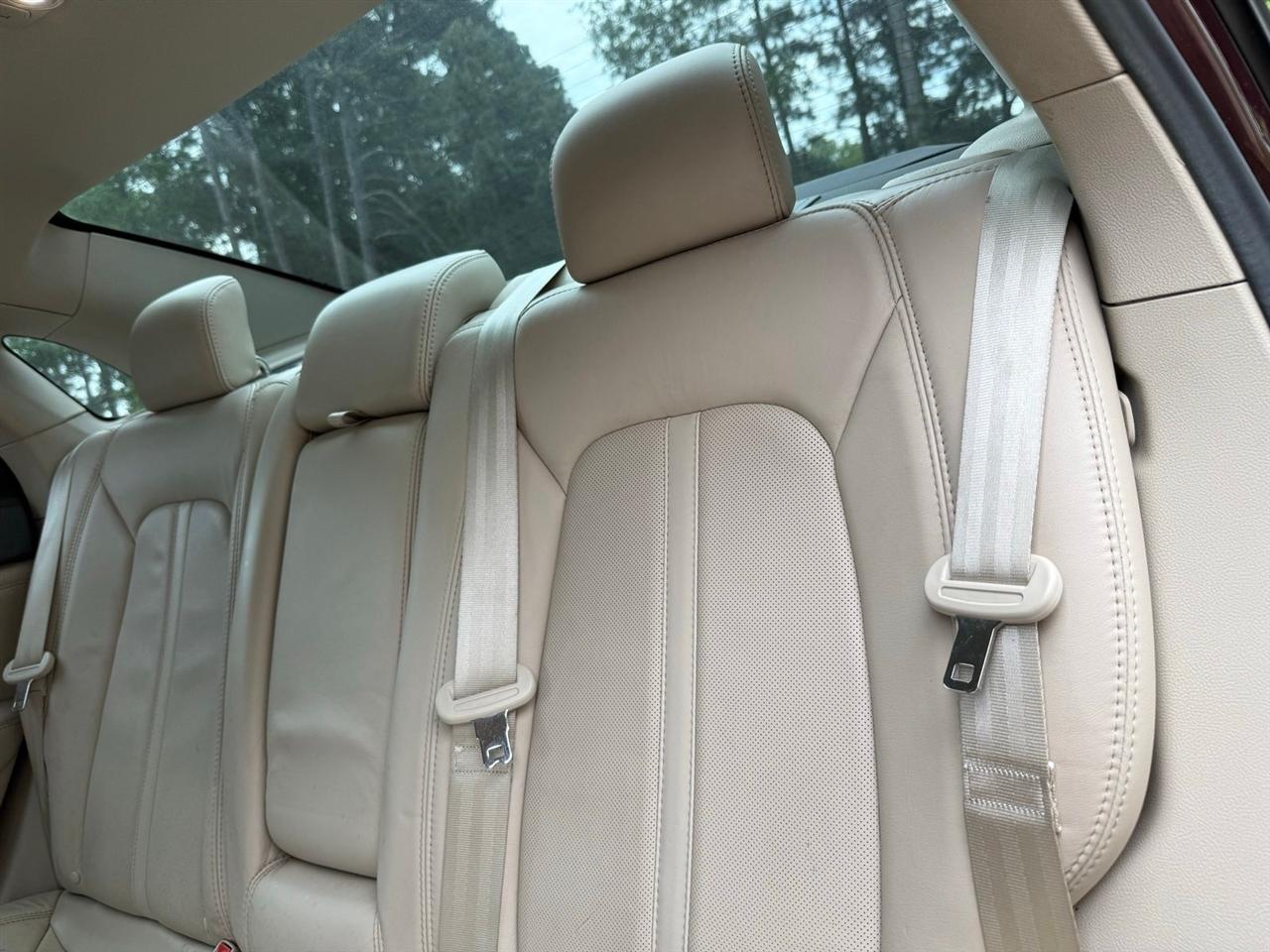 Lincoln MKZ  2017