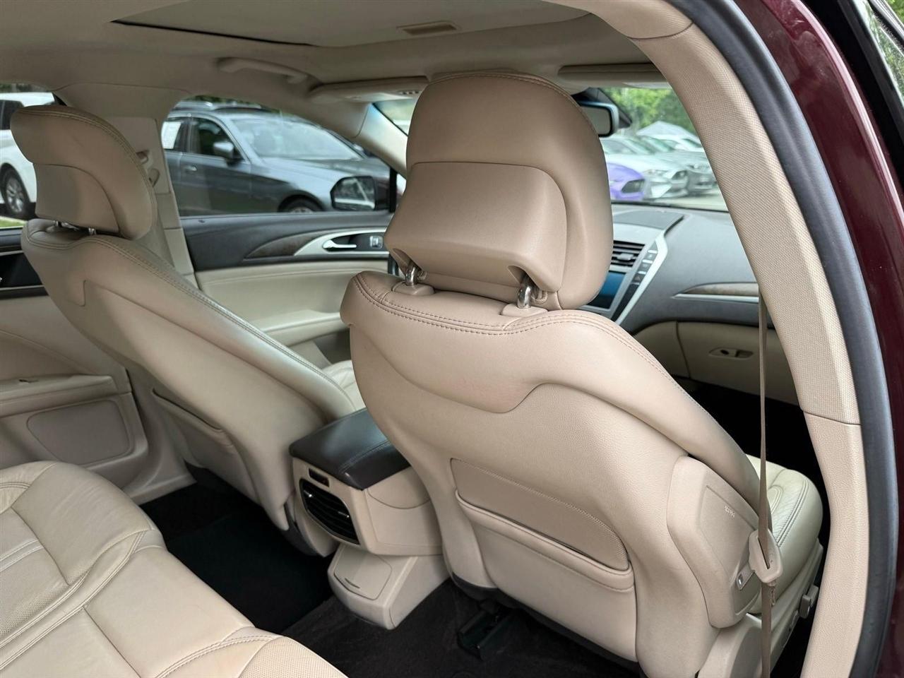 Lincoln MKZ  2017