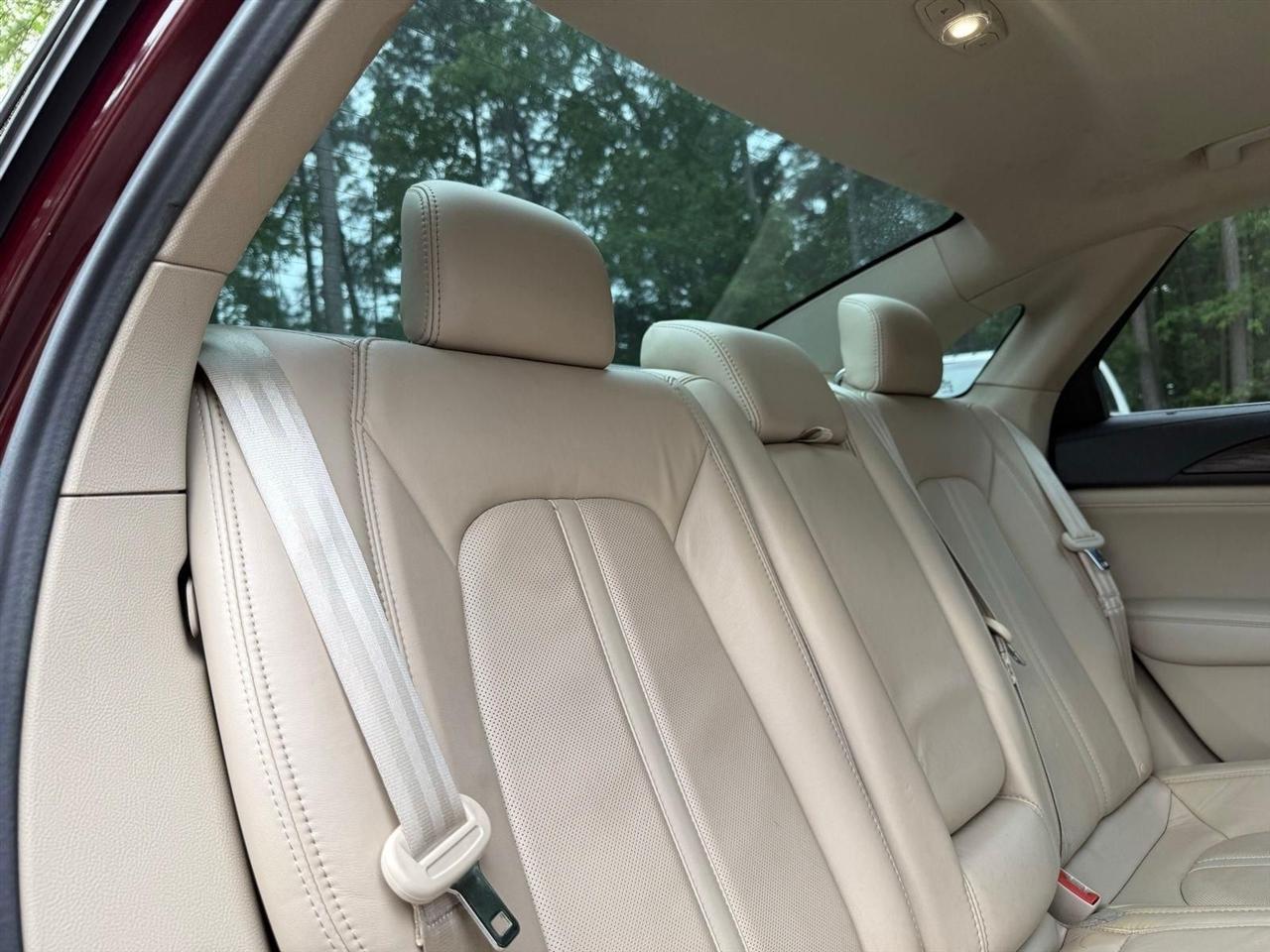 Lincoln MKZ  2017