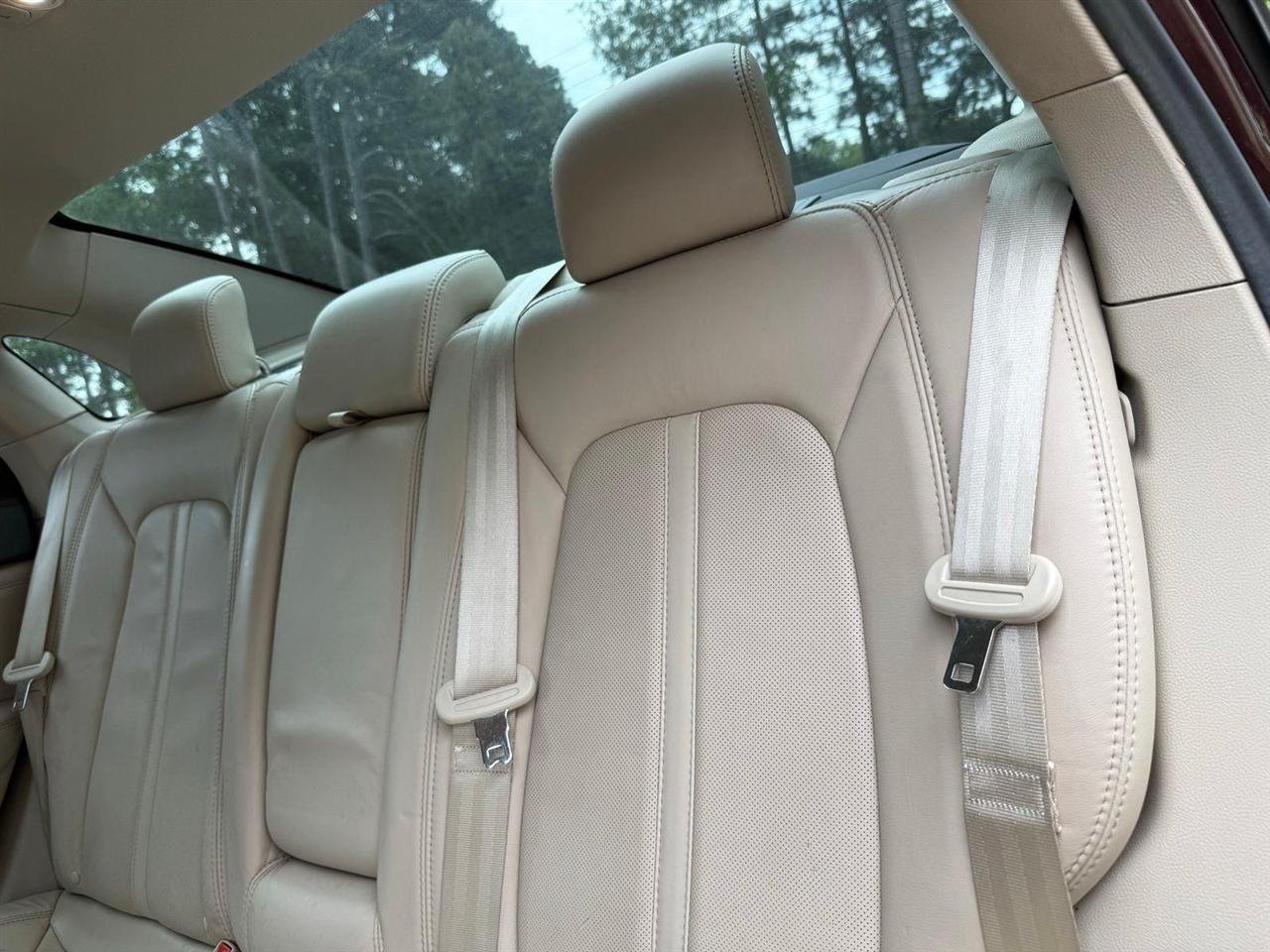 Lincoln MKZ  2017