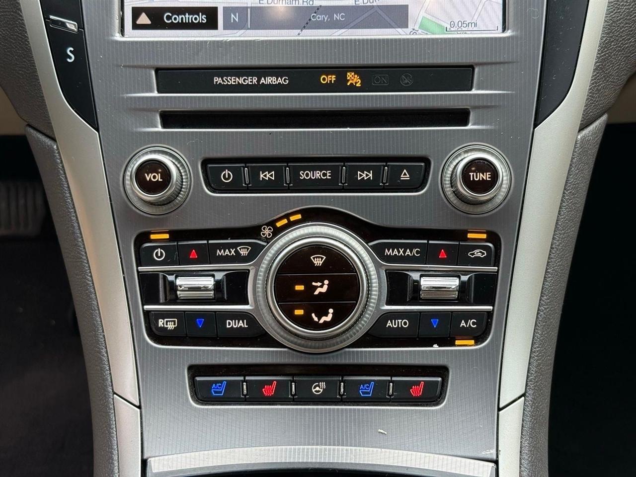 Lincoln MKZ  2017