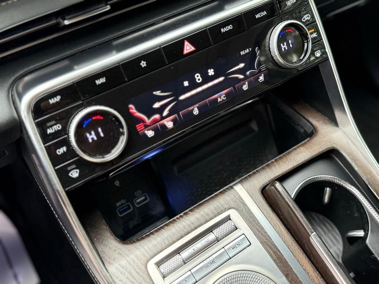 Genesis GV80  2021