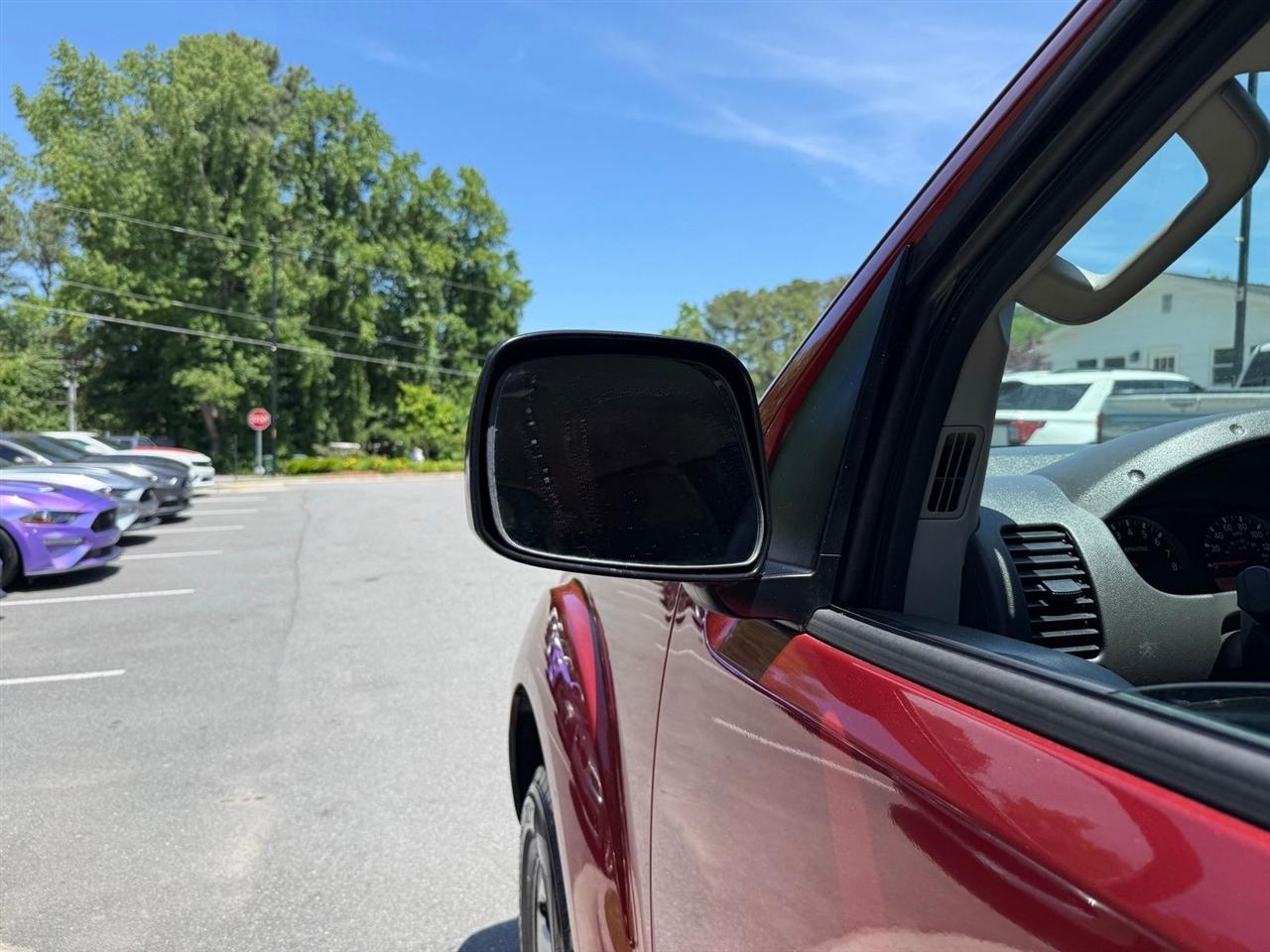 Nissan Frontier  2013