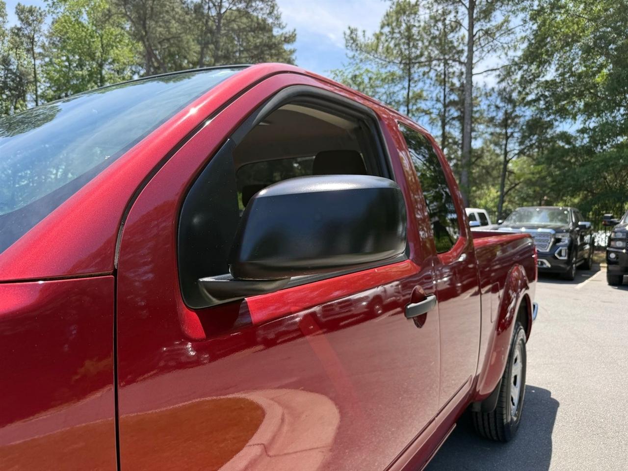 Nissan Frontier  2013