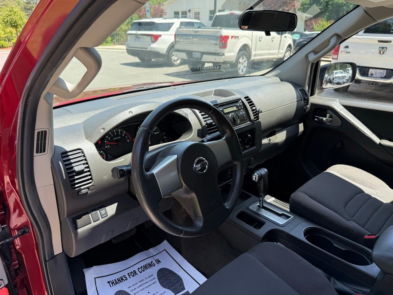 Nissan Frontier  2013