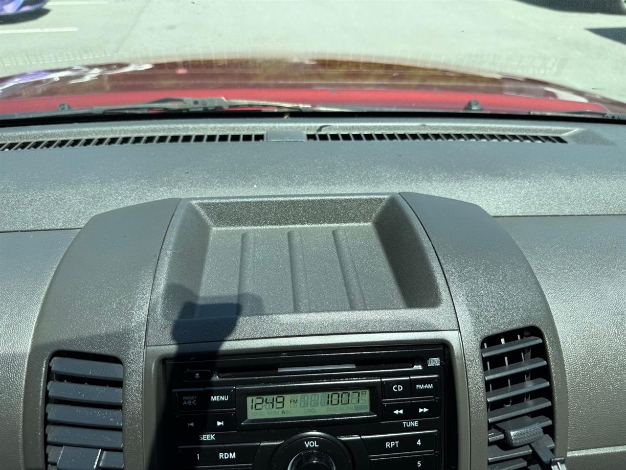 Nissan Frontier  2013