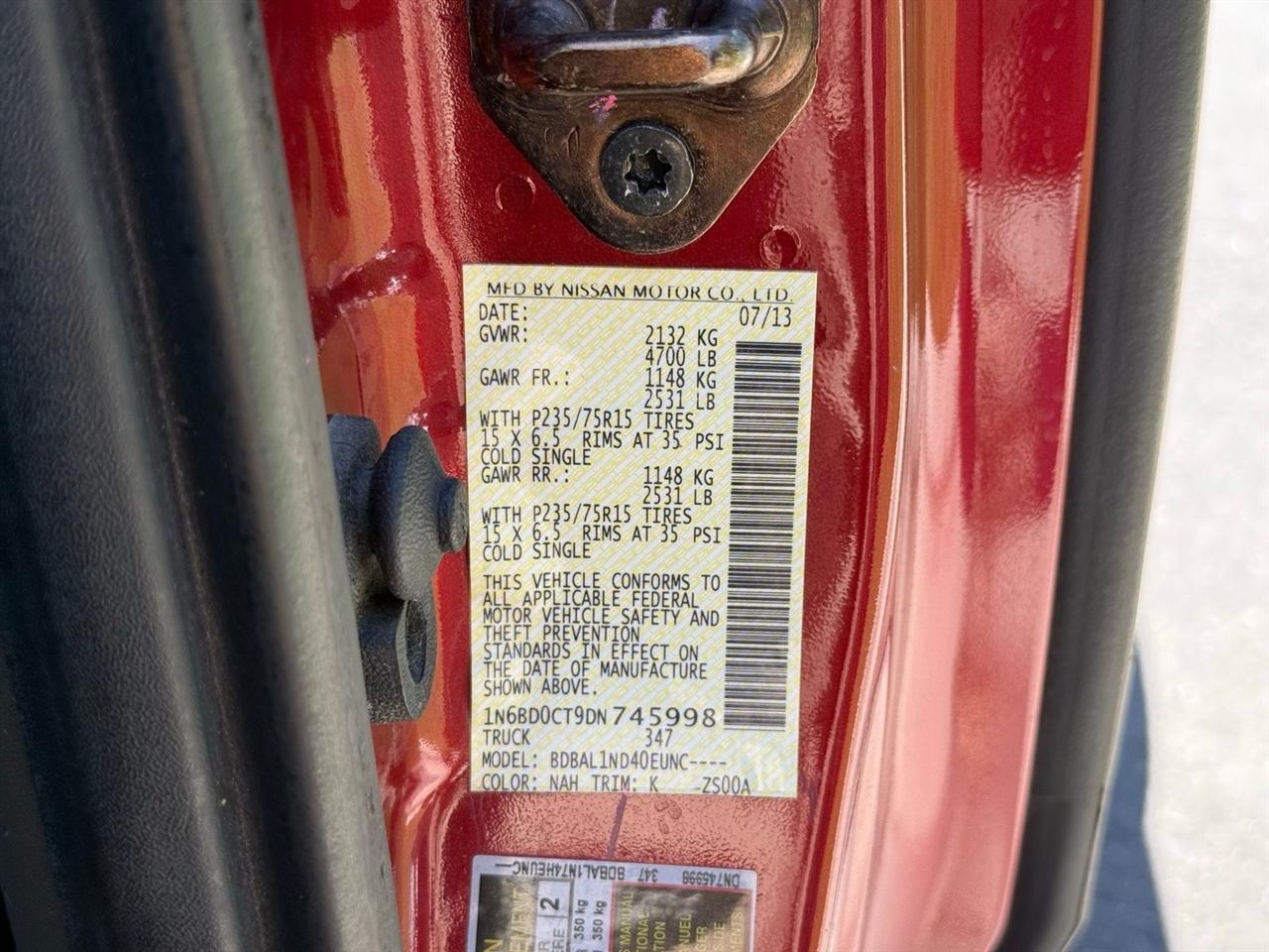 Nissan Frontier  2013