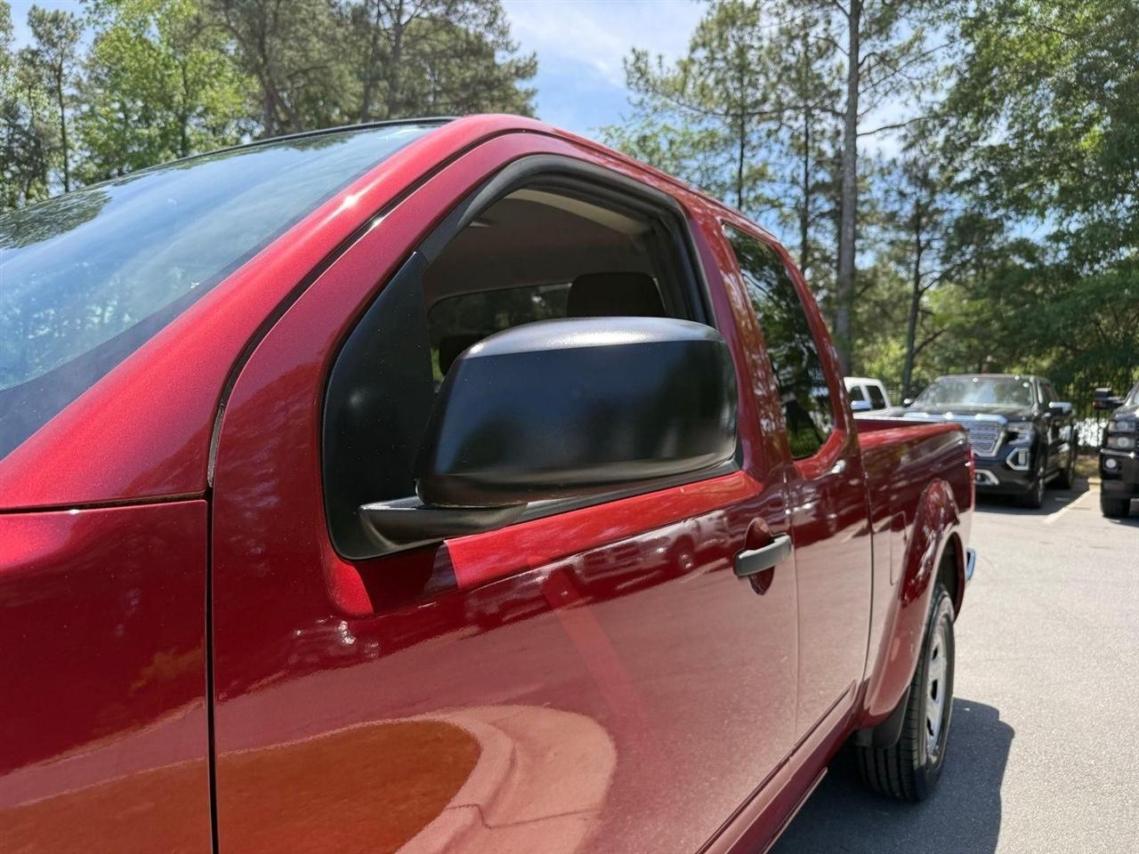 Nissan Frontier  2013