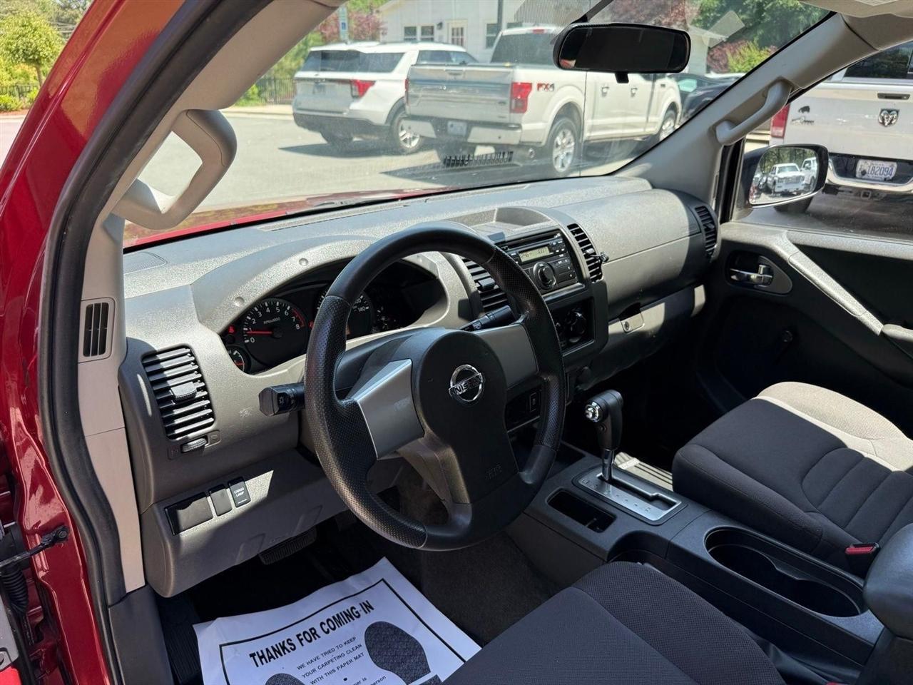 Nissan Frontier  2013